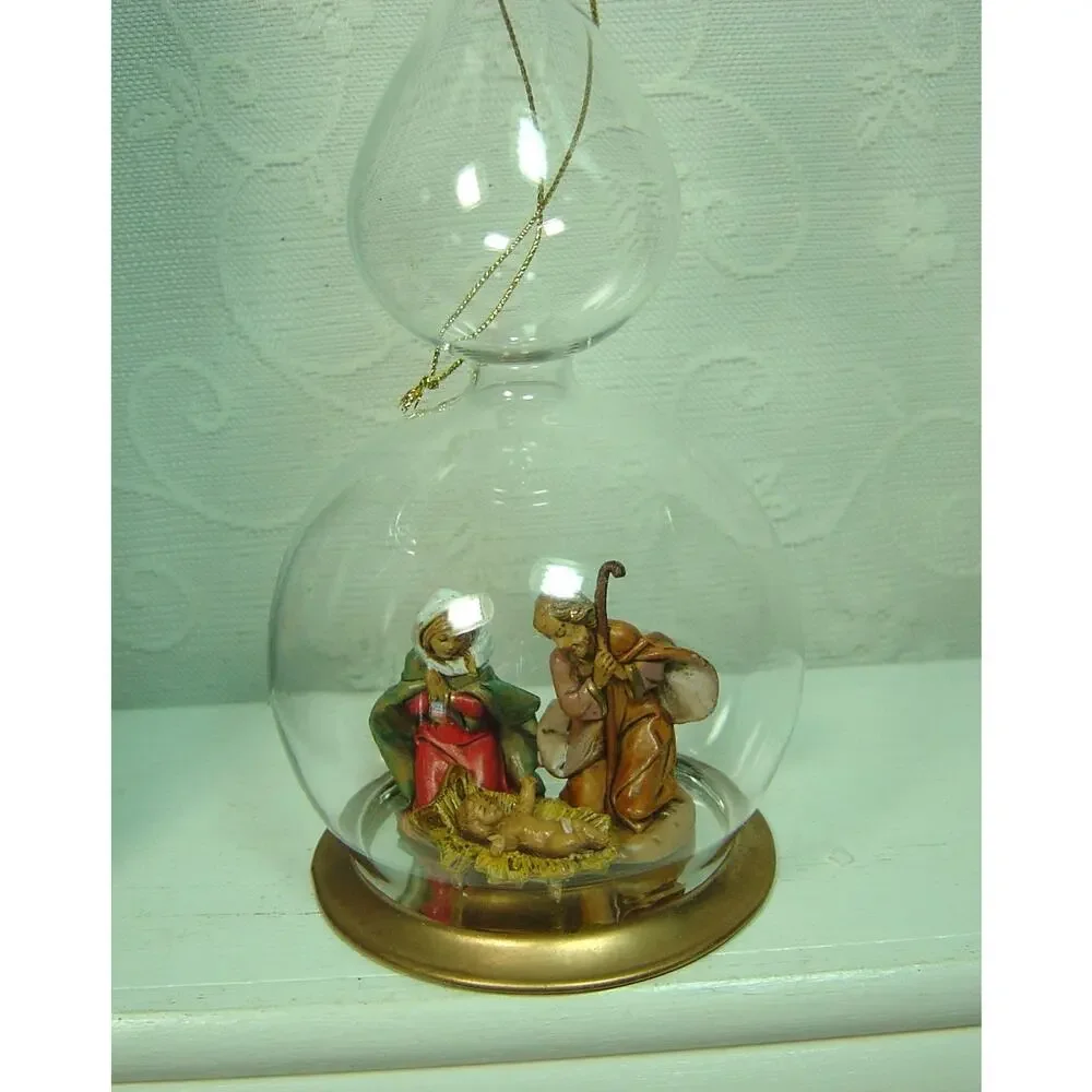 FONTANINI BLOWN GLASS HOLY FAMILY ORNAMENT-6.5